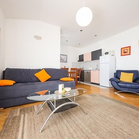 Luton Apartment Zadar Kozino Heating Pool & Jacuzzi Екстериор снимка