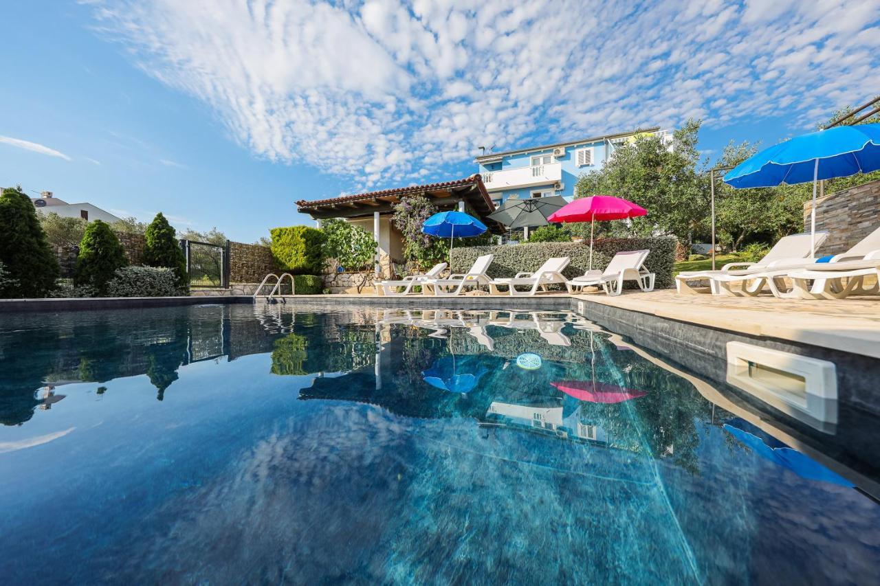 Luton Apartment Zadar Kozino Heating Pool & Jacuzzi Екстериор снимка