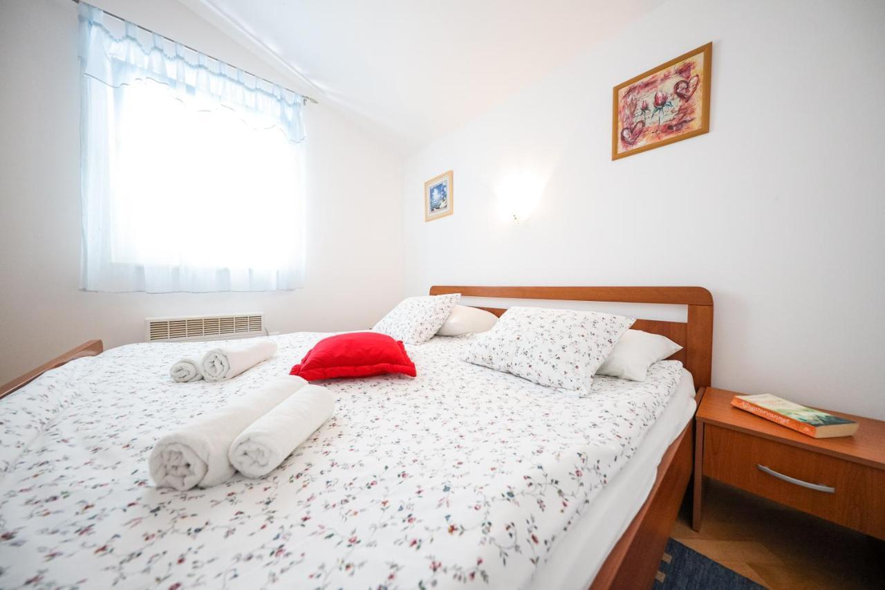 Luton Apartment Zadar Kozino Heating Pool & Jacuzzi Екстериор снимка