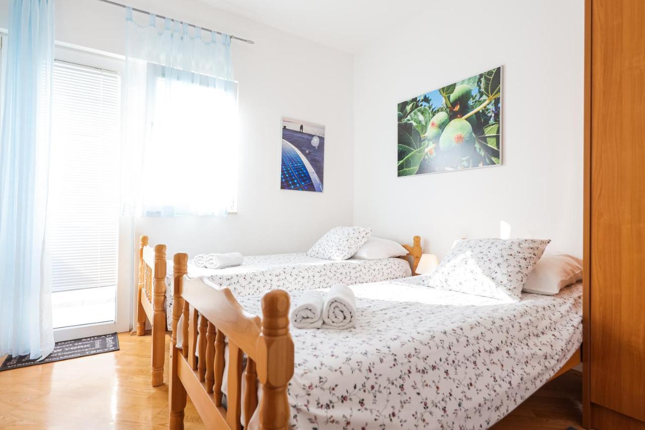 Luton Apartment Zadar Kozino Heating Pool & Jacuzzi Екстериор снимка