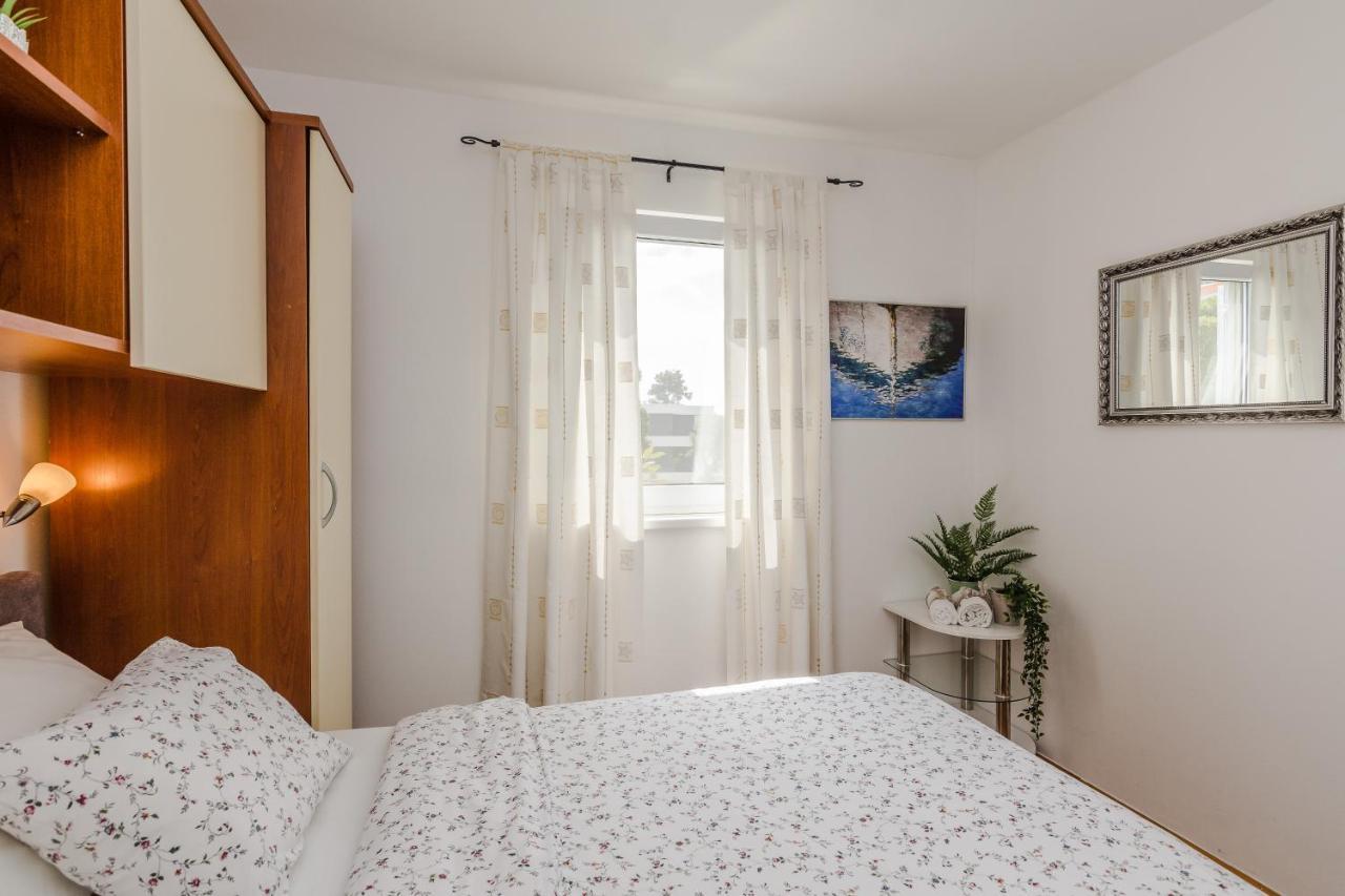 Luton Apartment Zadar Kozino Heating Pool & Jacuzzi Екстериор снимка